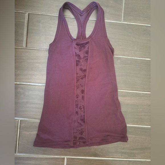 lululemon athletica Tops - Lululemon Tank Sz 4